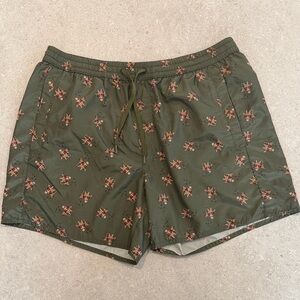 Coast to Coast Green Giraffe Patterned Swim Shorts - Size L